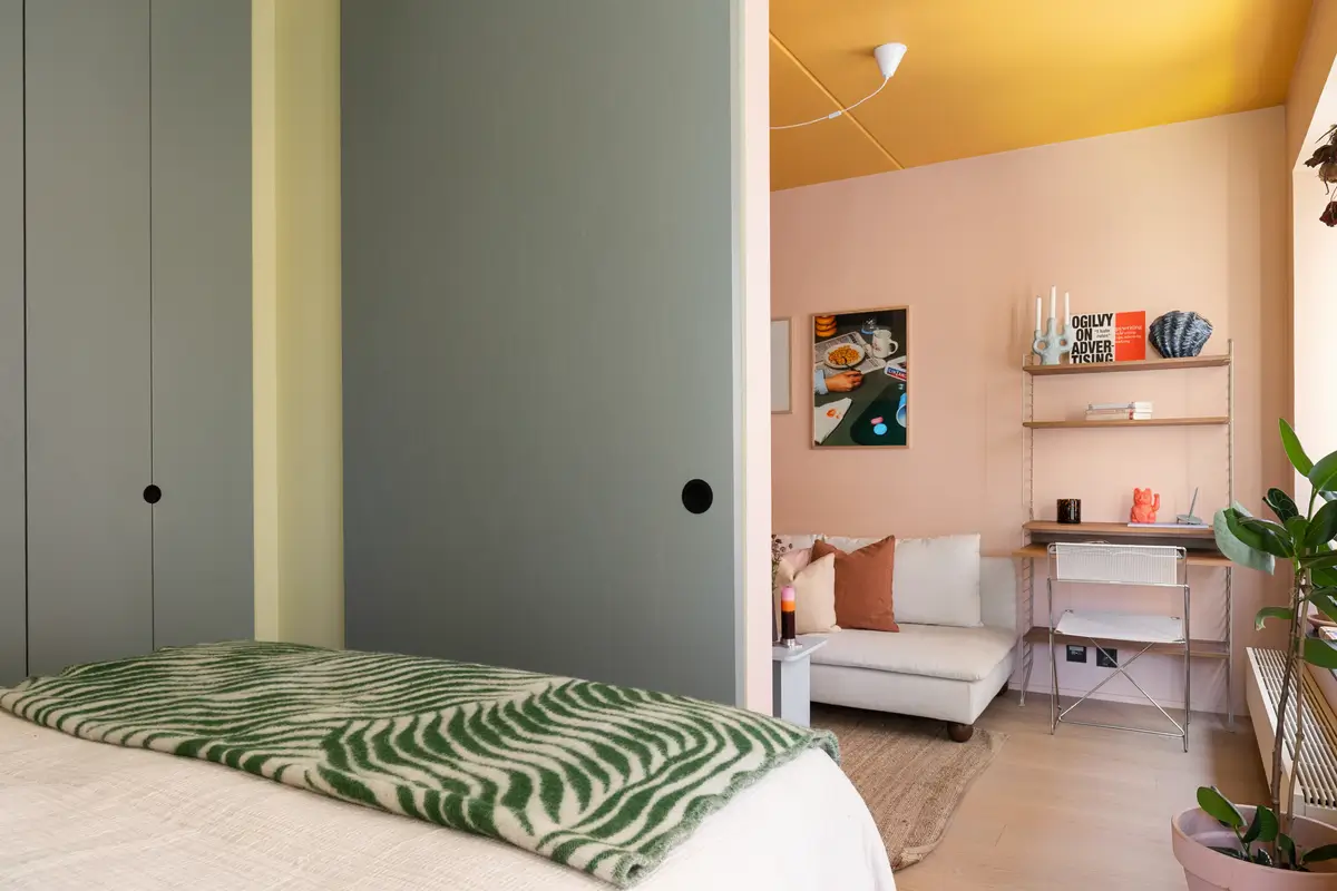Smart Storage and a Cheerful Color Palette in a Small Stockholm Apartment 18 small-colorful-apartment-stockholm-nordroom