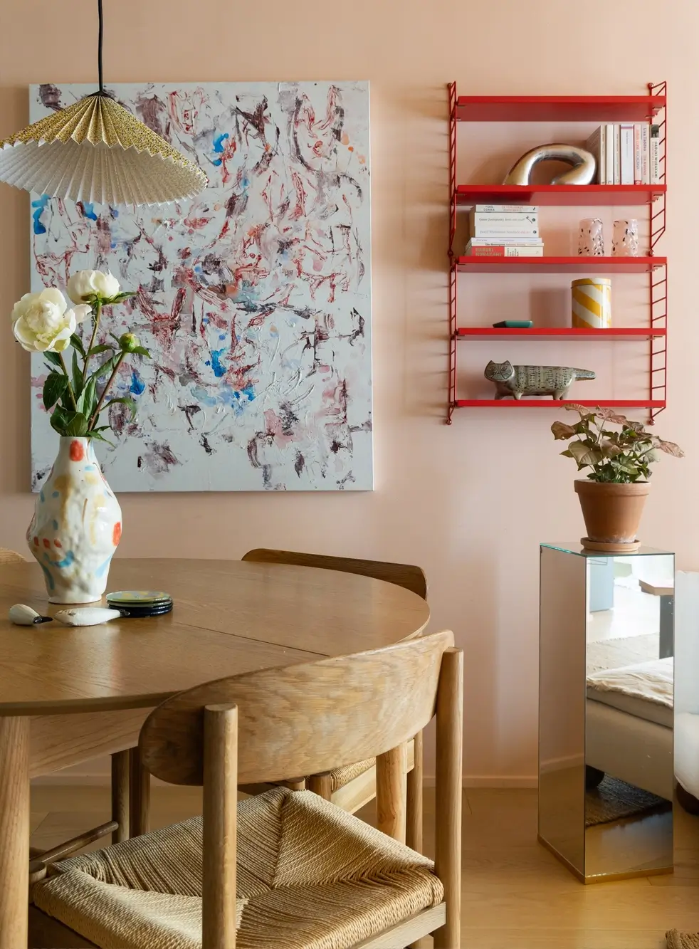 Smart Storage and a Cheerful Color Palette in a Small Stockholm Apartment 3 small-colorful-apartment-stockholm-nordroom